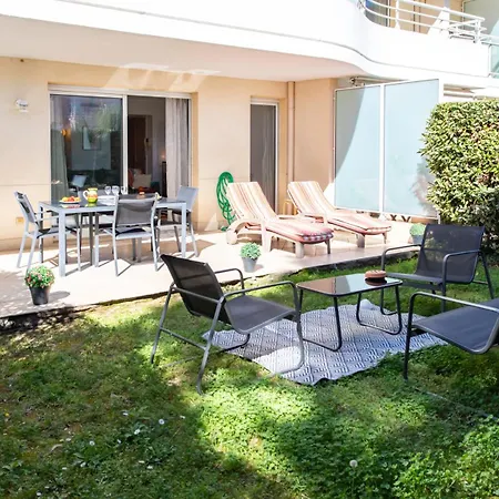 A13 - 1 Bdr Garden Floor Fontonne - Ac, Pool & Parking Lejlighed *