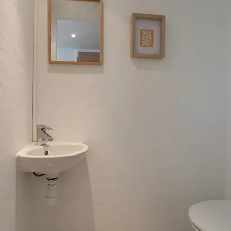 Apartment A13 - 1 Bdr Garden Floor Fontonne - Ac, Pool & Parking Antibes