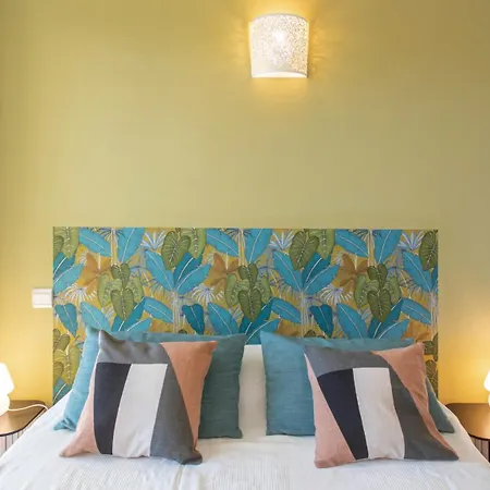 A13 Staywizus -1 Bdr Garden Floor Fontonne - Ac, Pool&parking Apartment Antibes