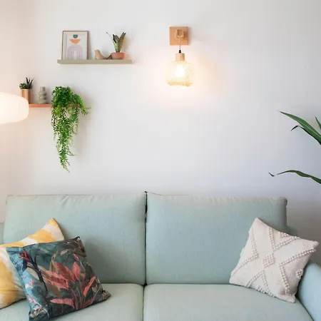 Apartment A13 - 1 Bdr Garden Floor Fontonne - Ac, Pool & Parking Antibes