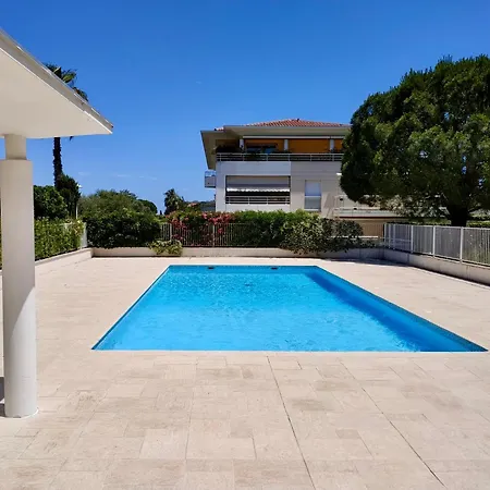 Apartment A13 Staywizus -1 Bdr Garden Floor Fontonne - Ac, Pool&parking *